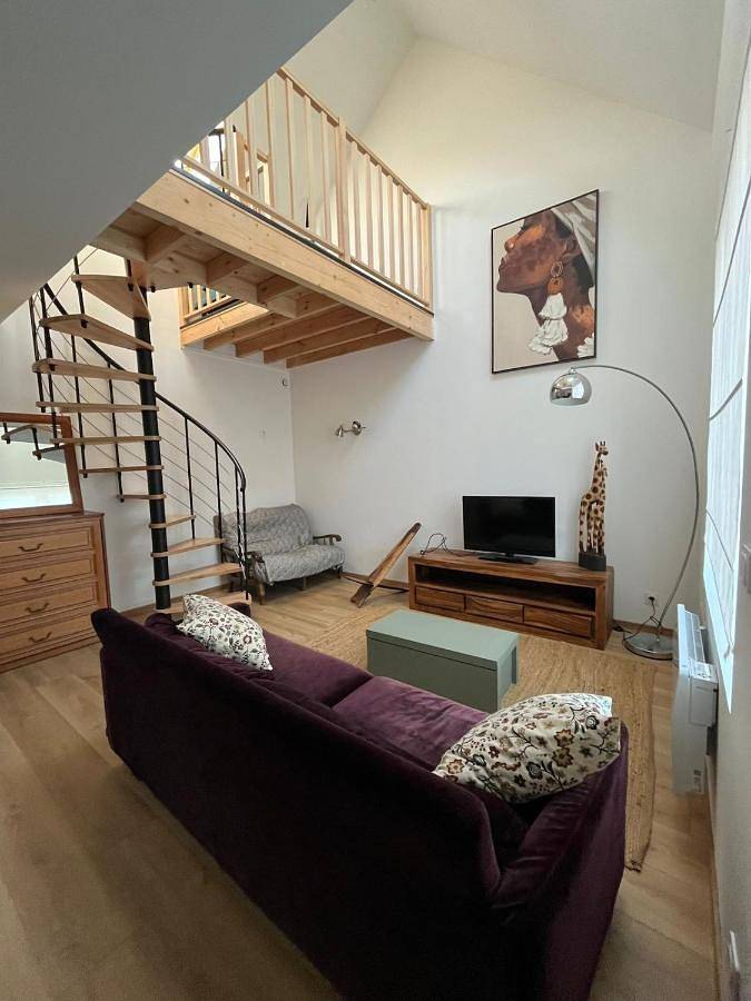 Location de vacances pour 6 personnes, avec jardin et terrasse dans Hasnon