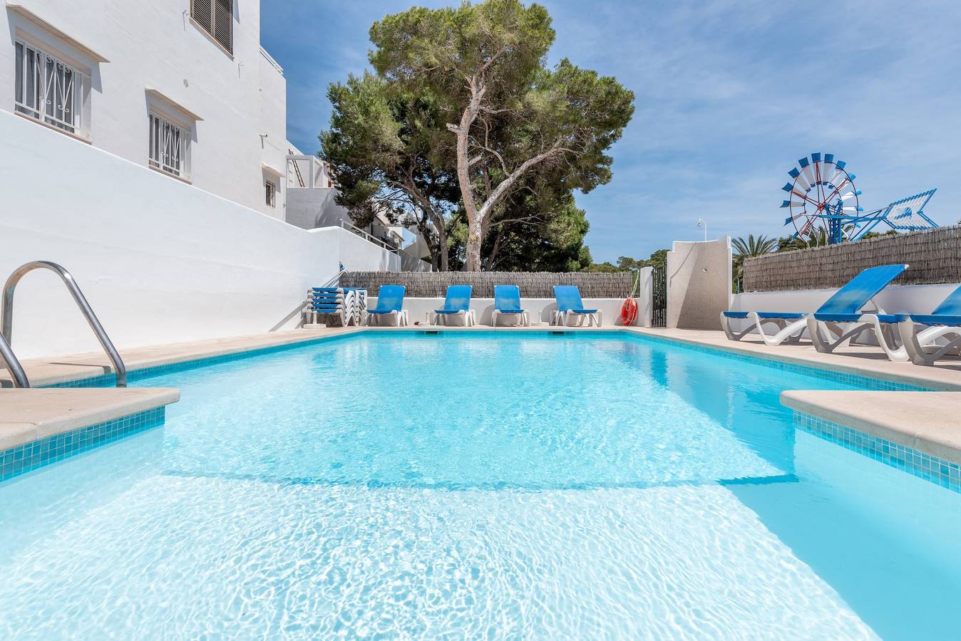 Appartement entier, Appartement climatisé avec piscine, Wi-Fi, balcon et proche de la plage in Cala Serena, Felanitx