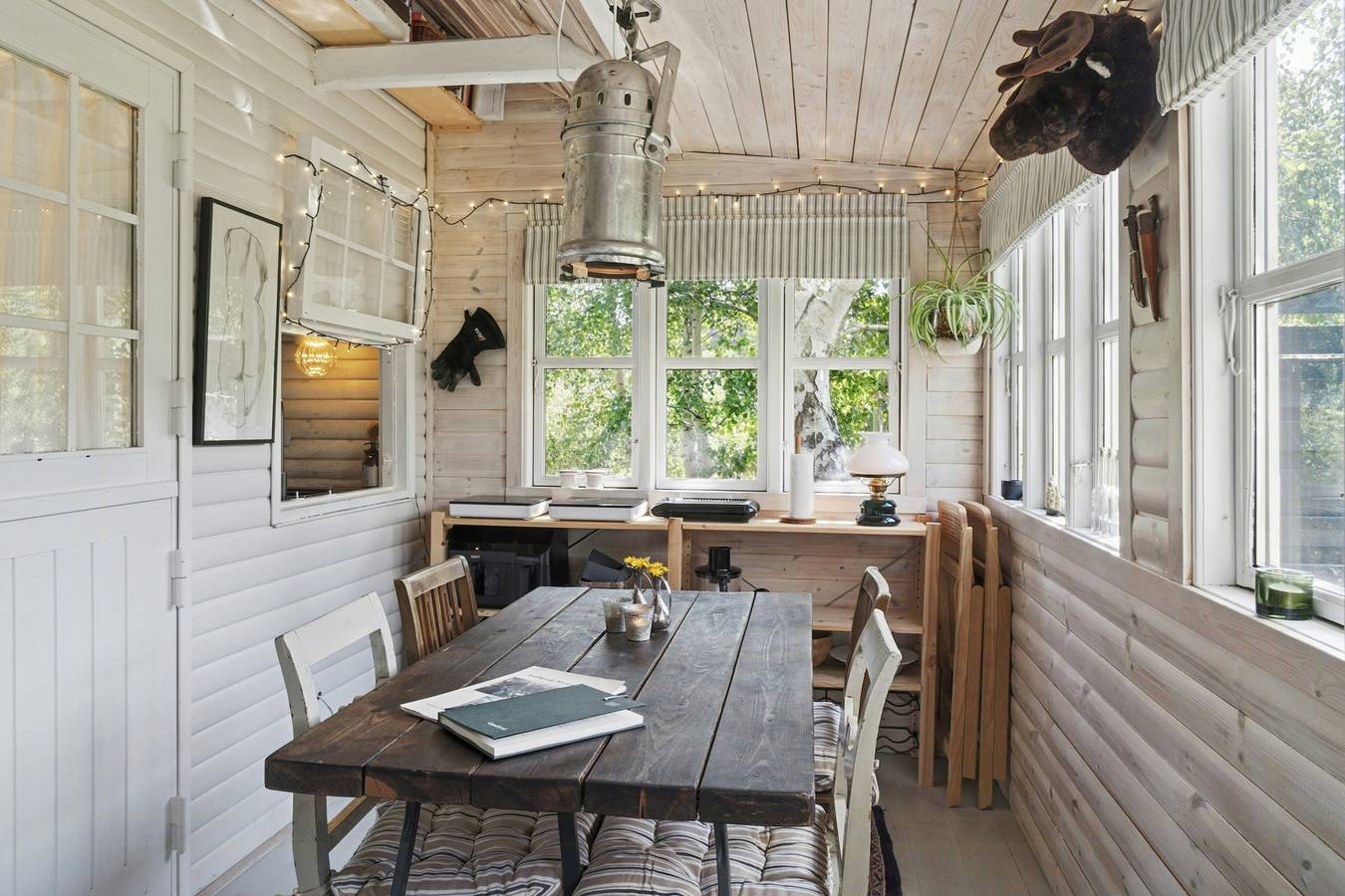 Holzhaus mit wildem Garten an der Sejerø-Bucht in Kalundborg, Kalundborg und Umgebung