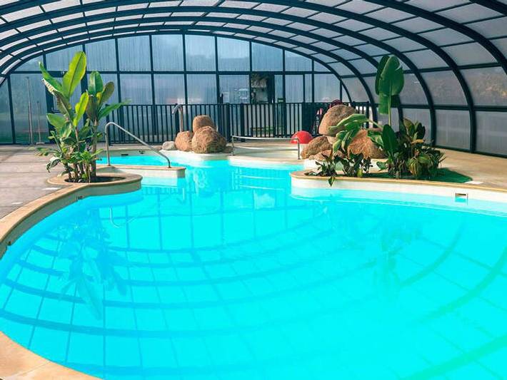 Camping pour 6 personnes, avec Terrasse et Bassin pour enfant