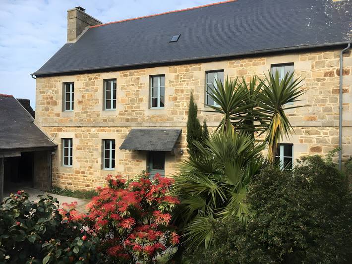 Chambre d’hôte pour 2 personnes, avec jardin à Penvénan
