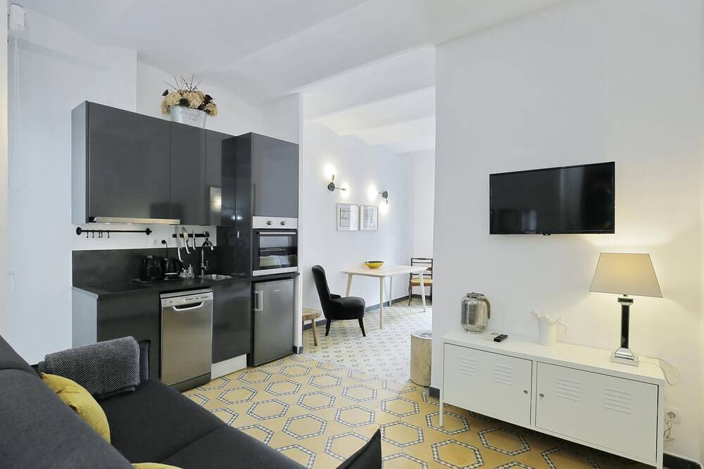 Appartement entier, Casa Nanit Apt B à proximité du Camp Nou in Hospitalet de Llobregat, L'Hospitalet de Llobregat