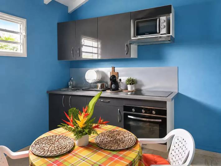 Appartement entier, Appartement Port-Louis 27 m² avec jardin in Port-Louis Guadeloupe, Guadeloupe