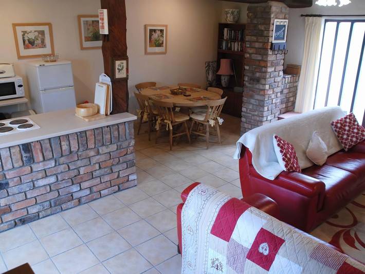 Location de vacances pour 6 personnes, avec jardin et terrasse à Sainte-Marguerite-d'Elle - 2