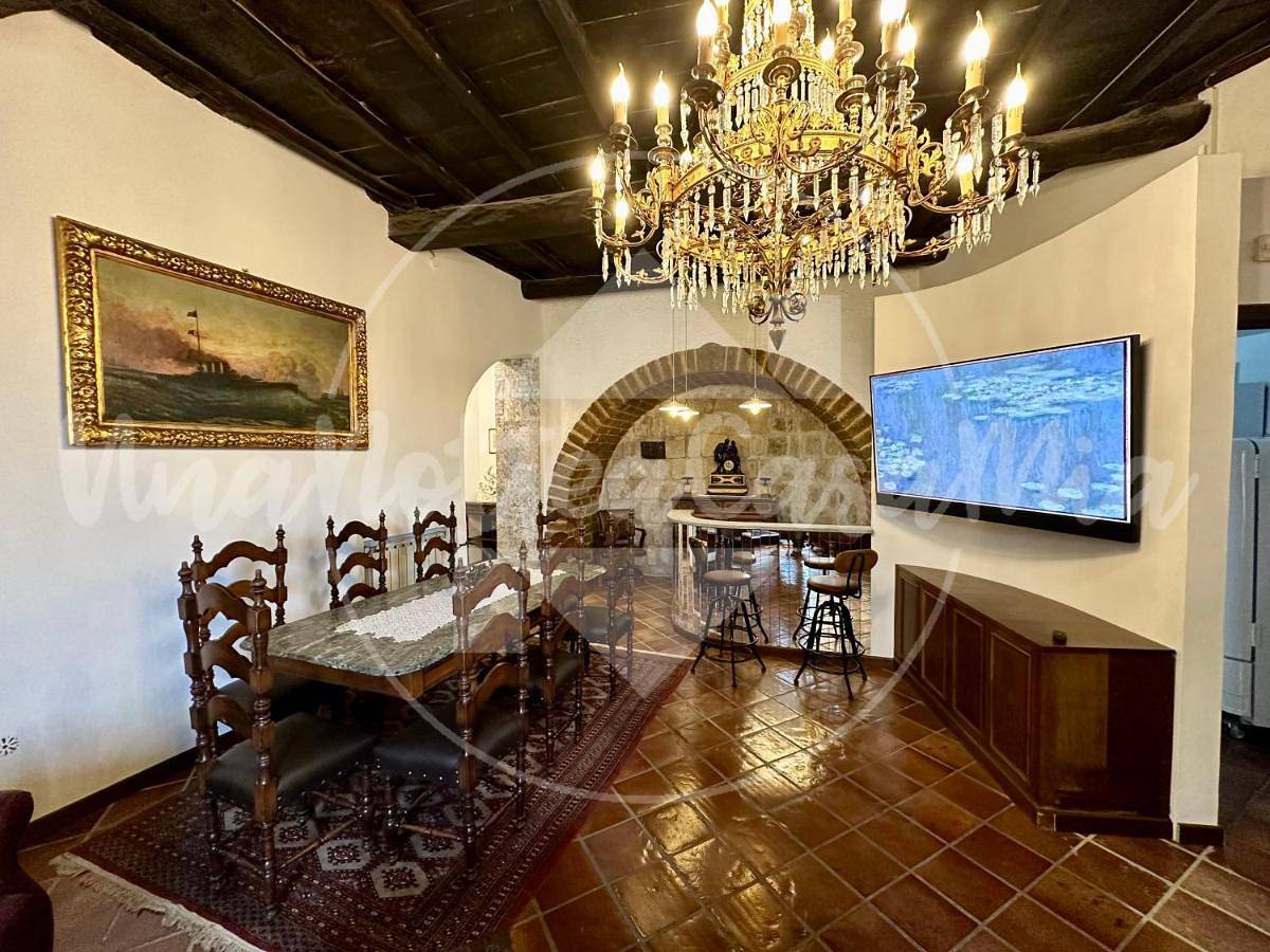 Appartamento intero, Three-Bedroom Apartment in Sacrofano, Provincia di Roma