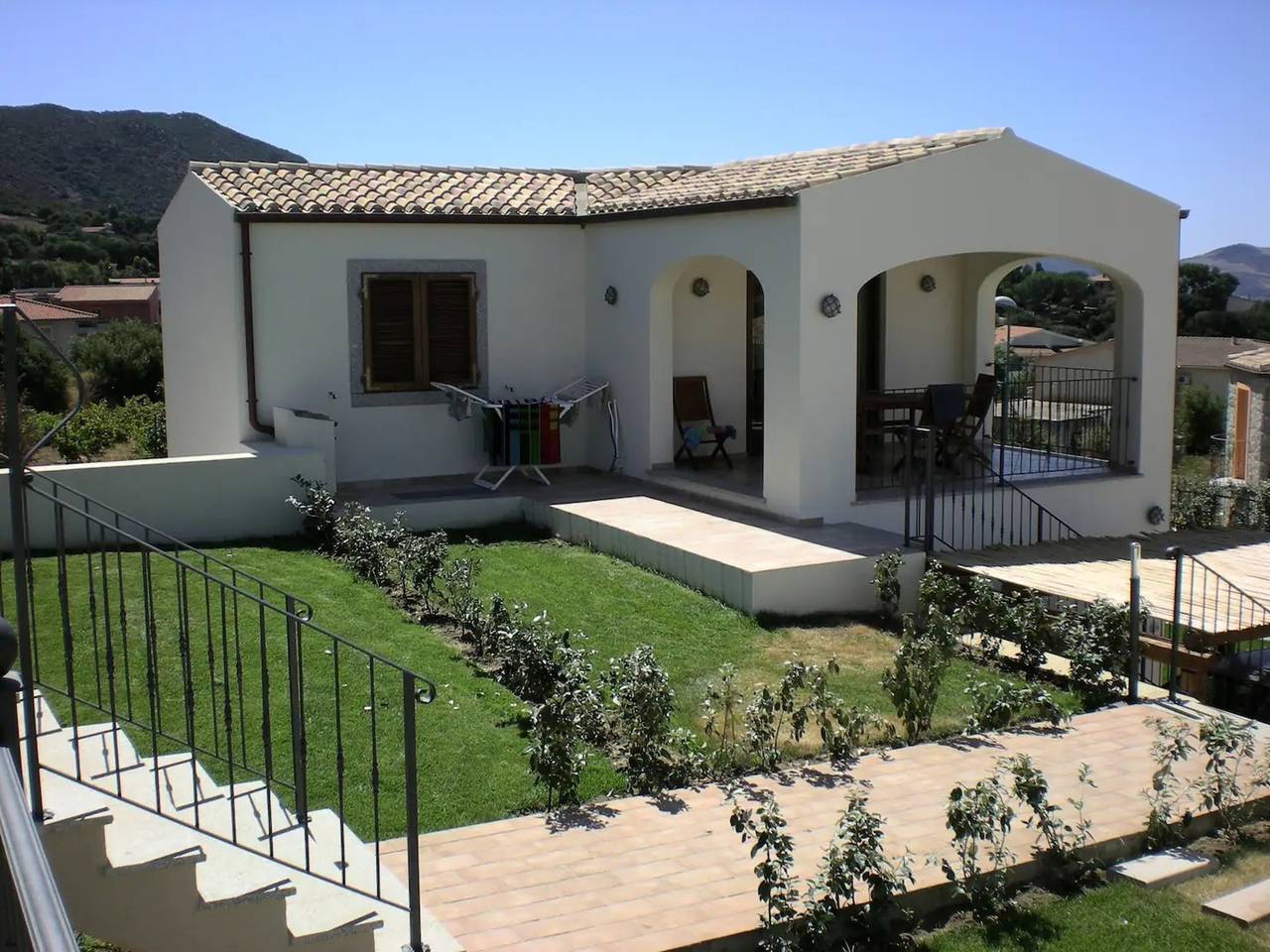 Casa vacanze "Villa Vigna" con vista mare, piscina e Wi-Fi in Badesi, Olbia-Tempio