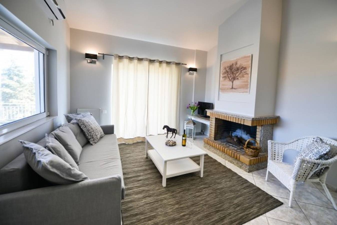 Διαμερίσματα Διακοπών για 6 Άτομα σε Λυγιά, Ελλάδα