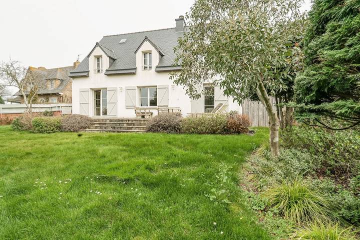 Location de vacances pour 8 personnes, avec jardin et terrasse à Carantec - 4