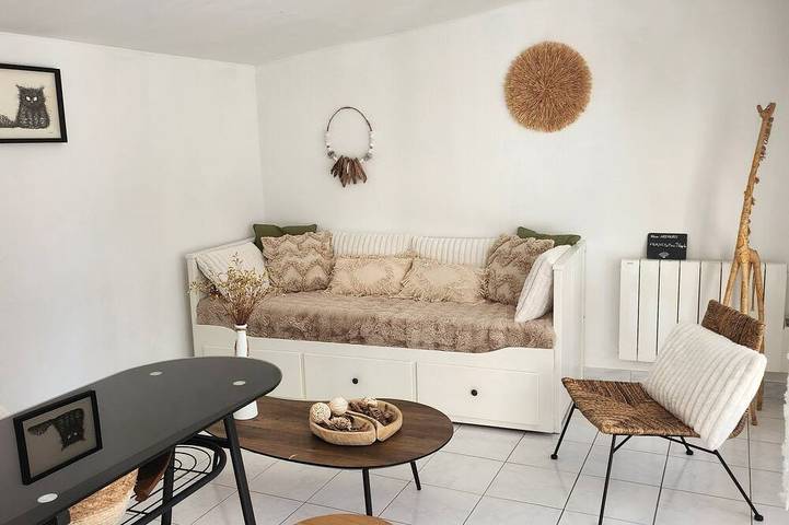 Maisonnette with swimming pool, and dogs subject to acceptance (t10€/jr) in Béziers, Mittelmeerküste (Frankreich)
