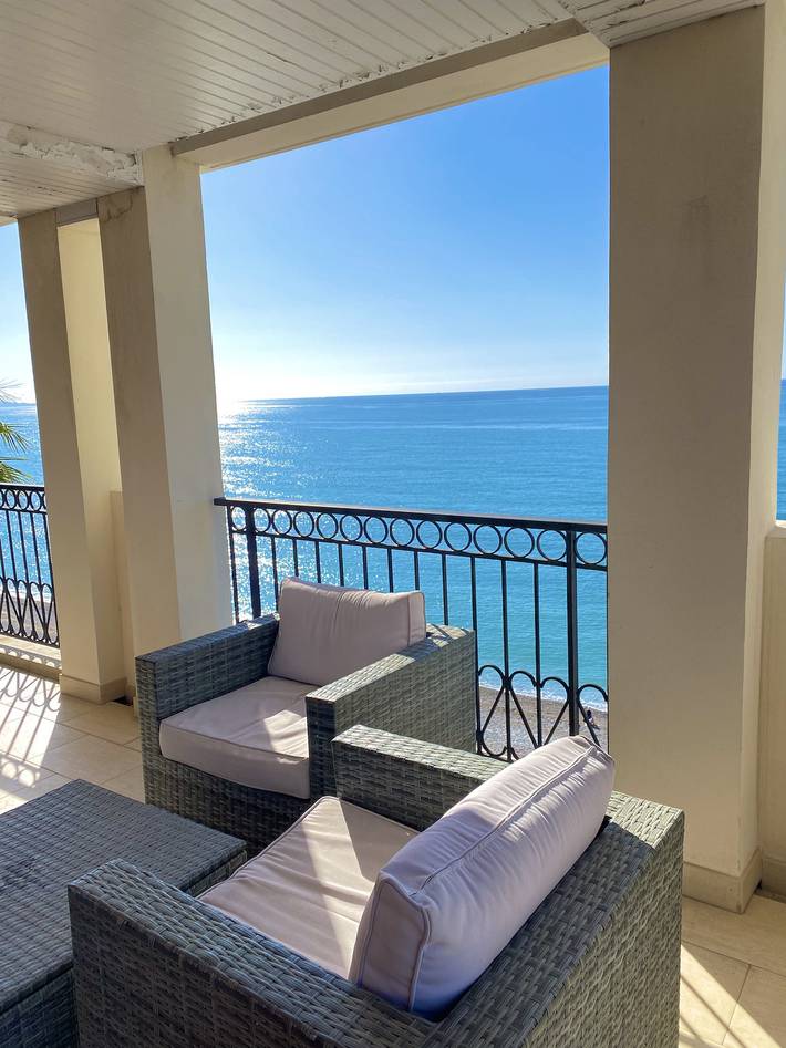 Appartement entier, Admiral Plaza in Menton, Côte méditerranéenne (France)