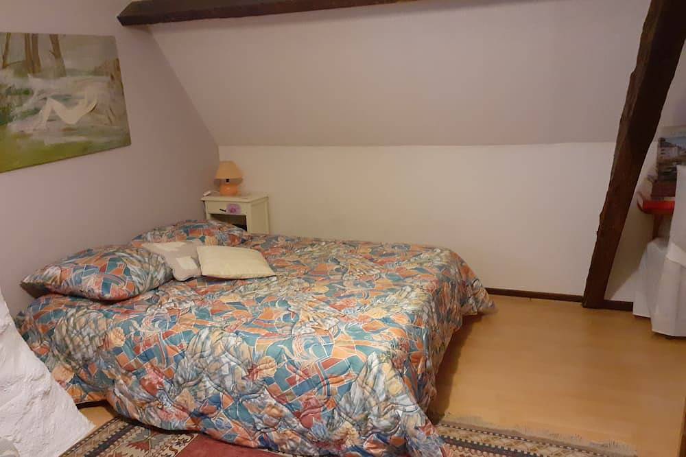 Charming thatched cottage between land and sea. in Herbignac, Region de Saint-Nazaire