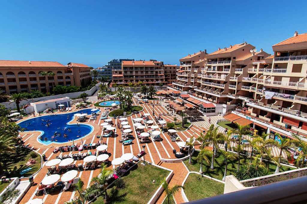 Entire holiday apartment, Flat in close proximity to the beach in Playa de las Américas, Arona