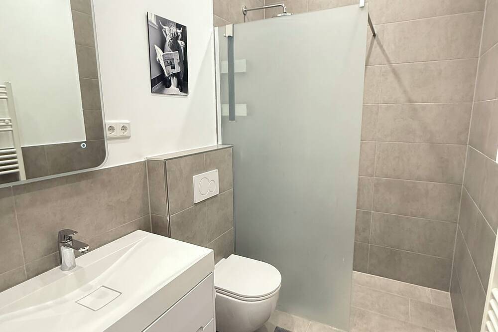 Ganze Wohnung, #2 Exklusives City-Zimmer, Gemeinschaftsbad/-küche in Herne, Ruhrgebiet