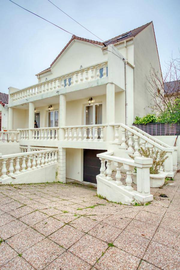 Casa de vacaciones para 12 personas, con vistas y balcón - 1