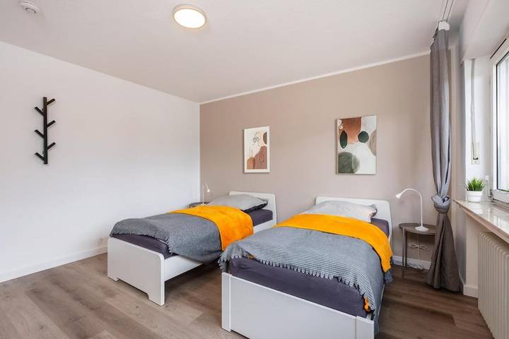 Gîte pour 5 personnes, avec terrasse à Baesweiler