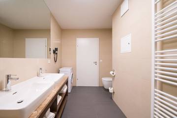 Holiday Apartment for 10 People in Vienna, Vienna Woods, Photo 4