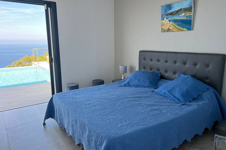 Location de vacances pour 8 personnes, avec jardin et terrasse à Occhiatana - 2