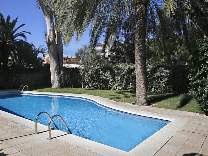 Gîte pour 6 personnes, avec terrasse et piscine à Torredembarra - 2