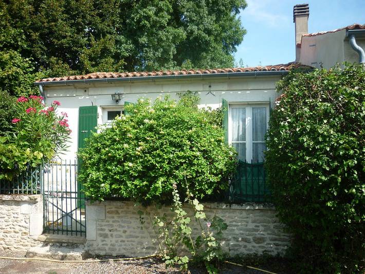 Gîte pour 4 personnes, avec jardin et terrasse en Charente-Maritime - 2