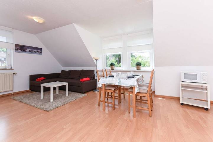 Ferienwohnung für 4 Personen, mit Garten - 1