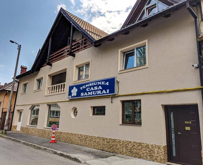 Maison d’hôte pour 3 personnes, avec terrasse, animaux acceptés à Brașov