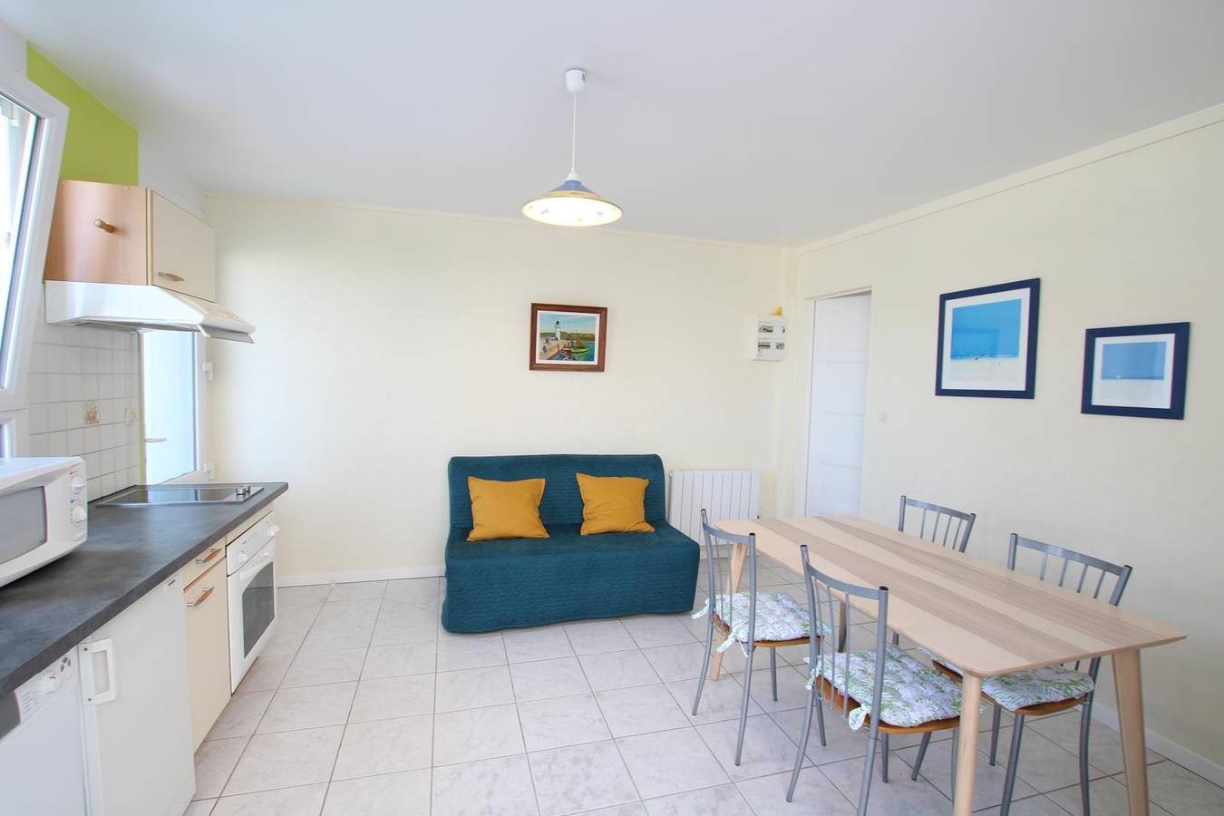 Gîte für 2 Personen mit Terrasse in Agon-Coutainville, Coutances und Umgebung