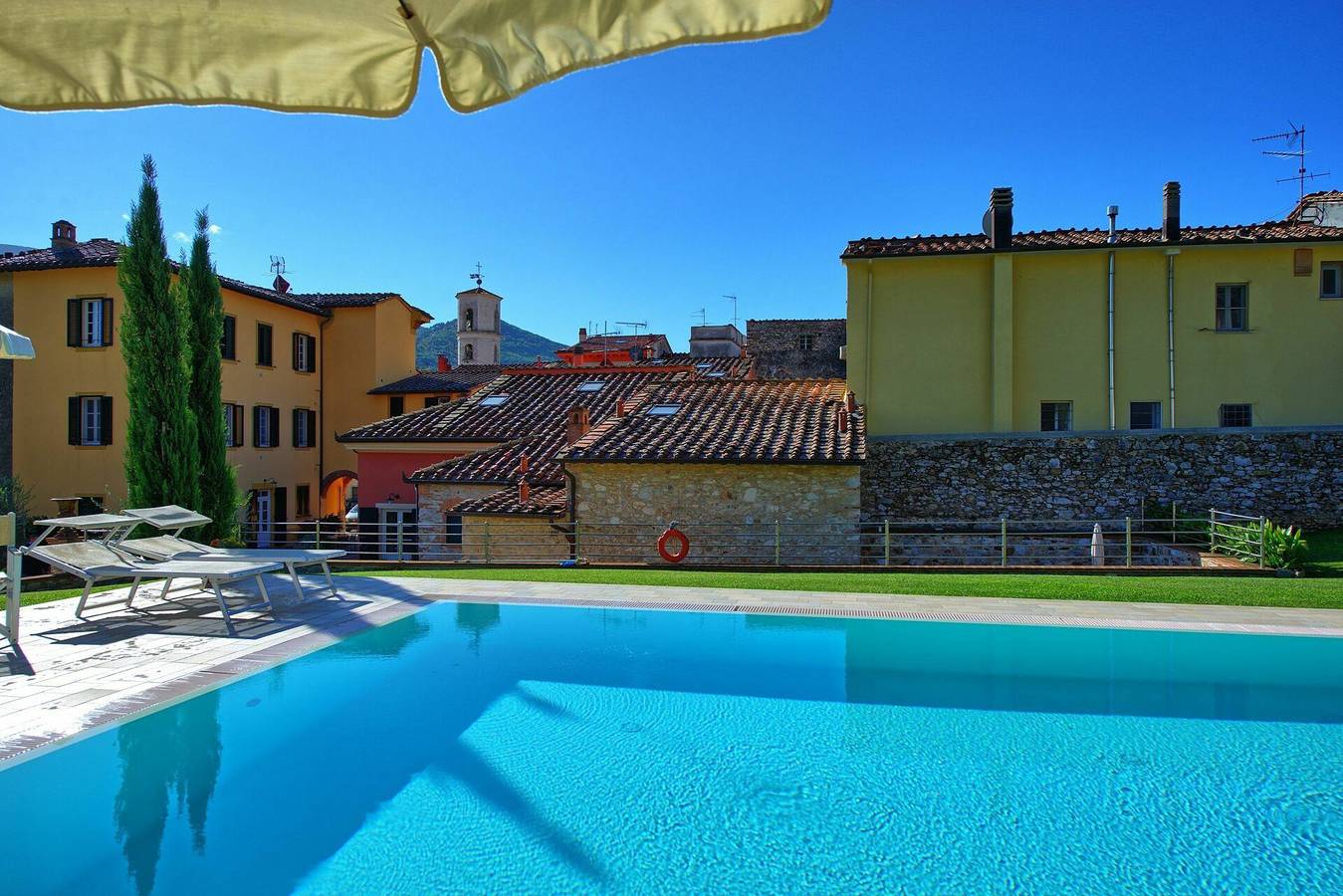 Entire holiday apartment, Flavia - Flavia 4 in Lucca, Italian Riviera
