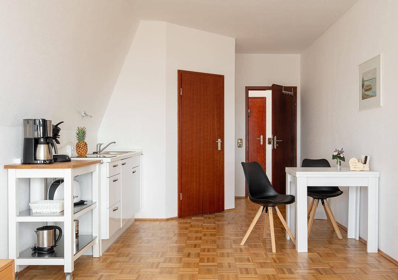 Ganzes Studio, Ferienhaus La Perla - "Apartment Seeblick" in Überlingen, Region Bodensee-Oberschwaben