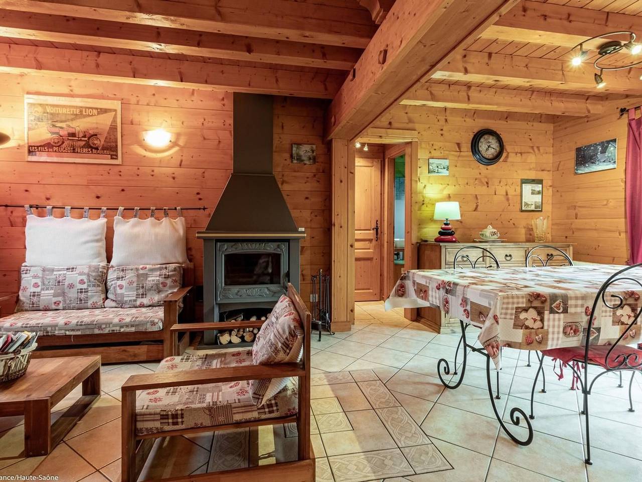 Chalet franc-comtois con Wifi y chimenea en Étobon in Champagney, Alto Saona
