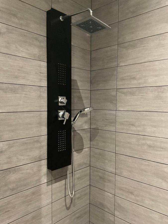 Chambre d’hôte pour 5 personnes, avec jardin ainsi que vue et piscine, adapté aux familles dans l' Aude - 4