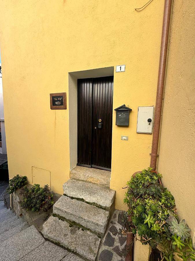 Location de vacances pour 3 personnes, avec balcon à Ulassai - 4