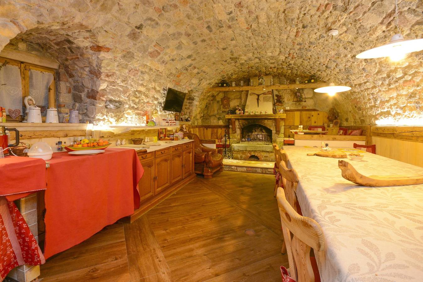 Entire apartment, In the hills with panoramic views – Apartment Georesort A4 in Tremosine, Garda Mountains