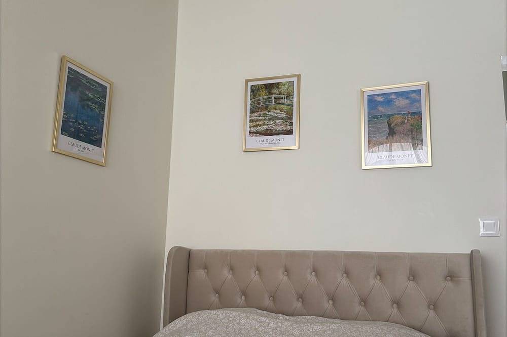 Entire apartment, Le Petit Versailles Vernonnais in Vernon (Normandy), Évreux region