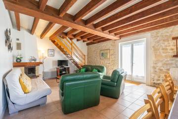 Gîte pour 8 personnes, avec jardin à La Gripperie-Saint-Symphorien