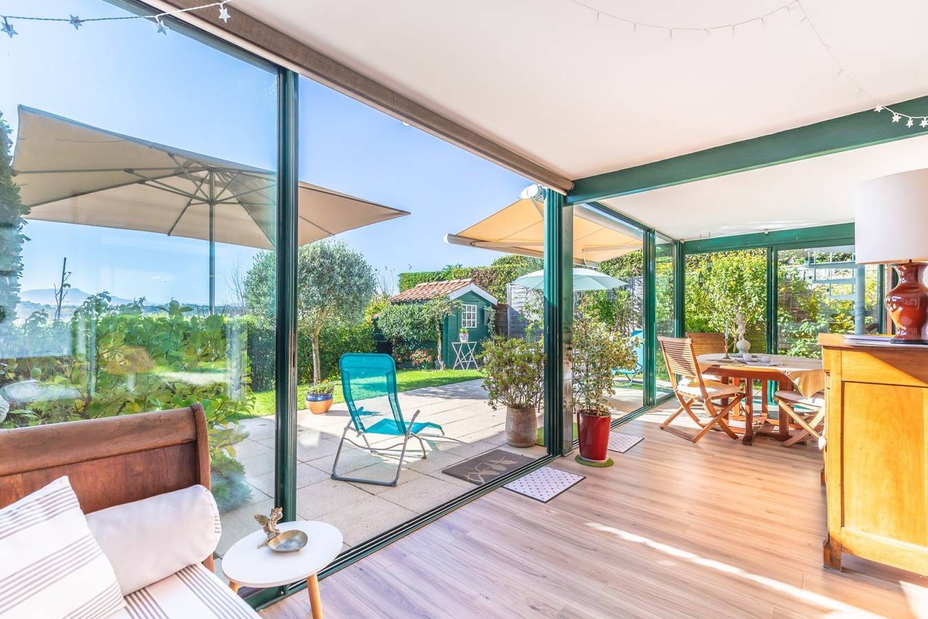 Chambre d'hôtes Émeraude - Petite Chambre sur jardin in Biarritz, Région de Bayonne