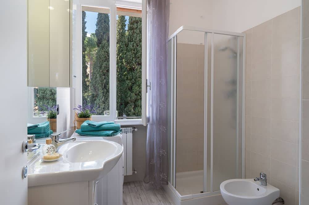 Ganze Wohnung, Mare e Monti by Interhome in San Lorenzo al Mare, Riviera di Ponente