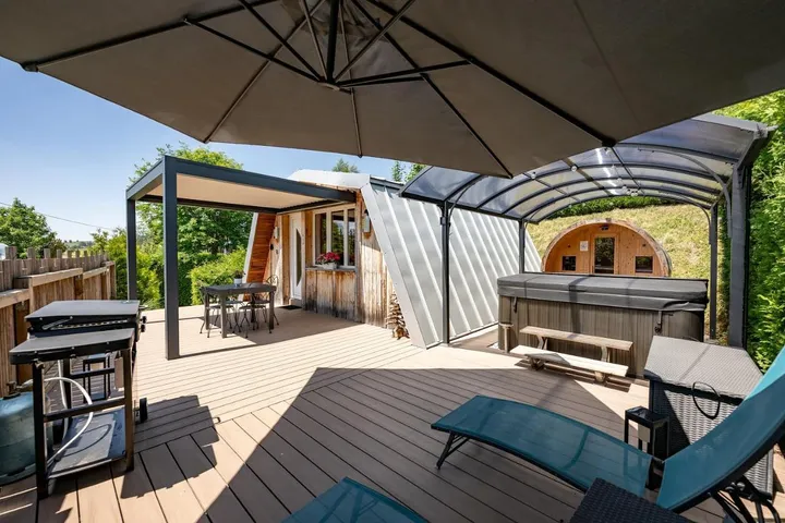 Chalet für 3 Personen, mit Sauna und Ausblick sowie Garten, mit Haustier - 1