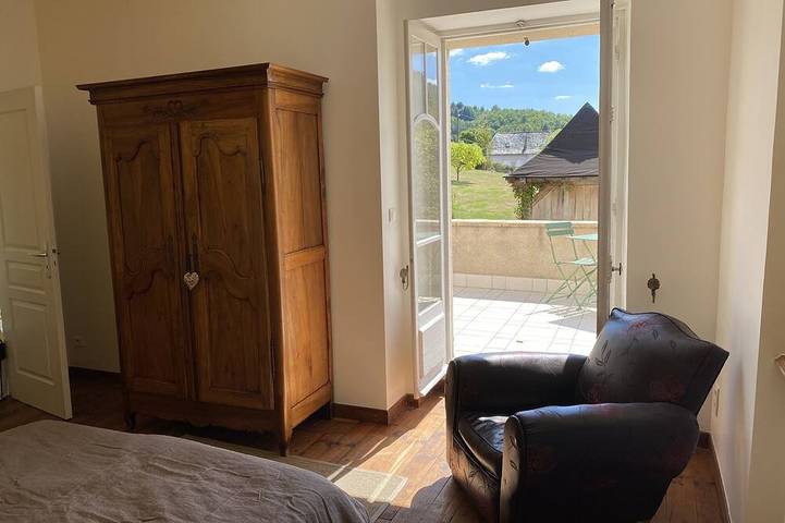 Gîte pour 2 personnes, avec jardin à Entraygues-sur-Truyère - 2