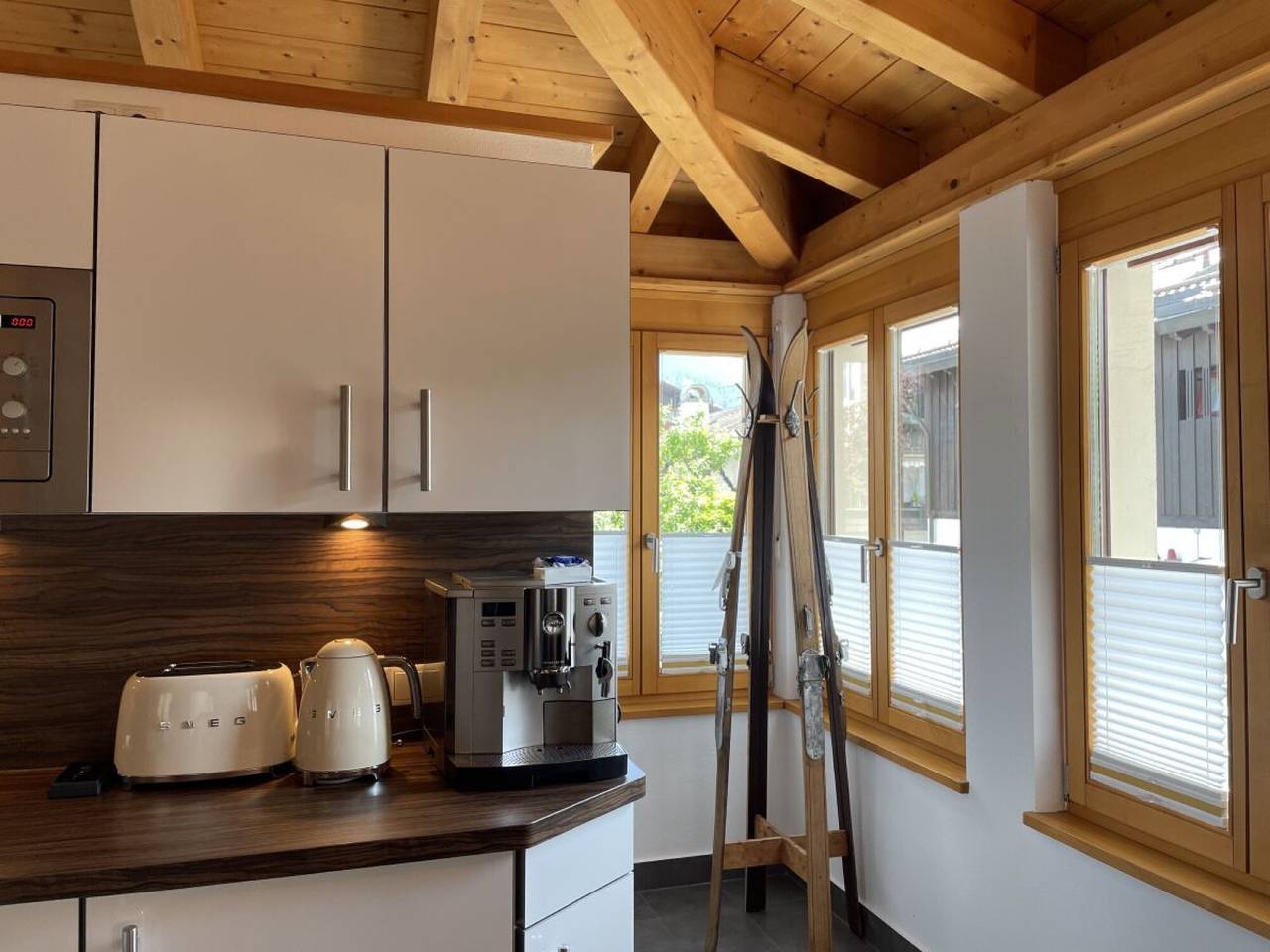 Ganzes Studio, Ferienwohnung Max 1" mit Bergblick, privater Terrasse und Wlan in Garmisch-Partenkirchen, Bayerische Alpen