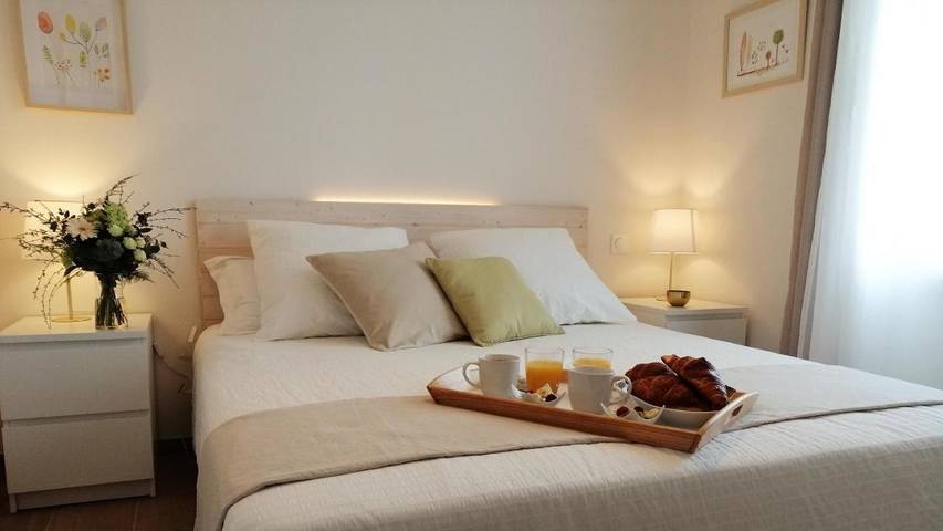 Location de vacances pour 2 personnes, avec jardin et vue à Valojoulx - 3