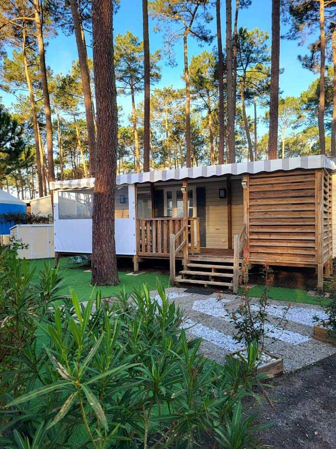 Mobile Home in Saint-Julien-en-Born, Côte d’Argent