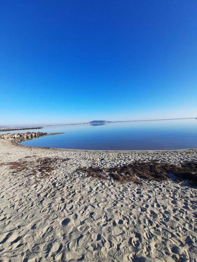 Location de vacances pour 6 personnes, avec vue sur le lac ainsi que vue et terrasse dans Port de Meze - 4