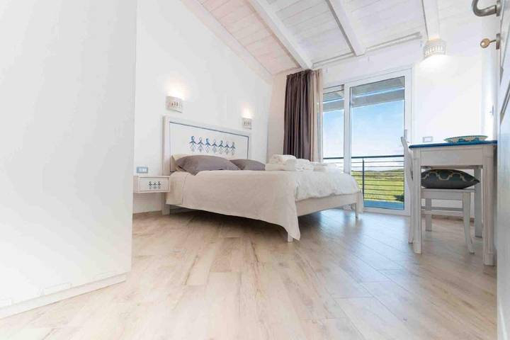 Chambre d’hôte pour 3 personnes, avec jardin et vue à Sassari