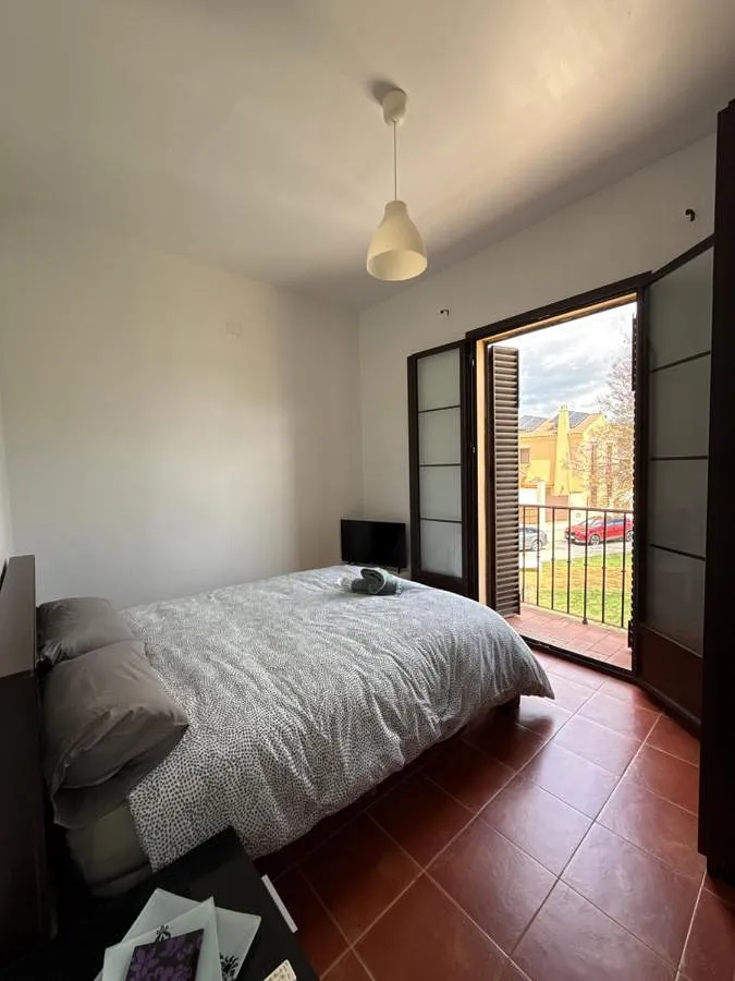 Ferienwohnung für 2 Personen, mit Ausblick und Balkon - 1