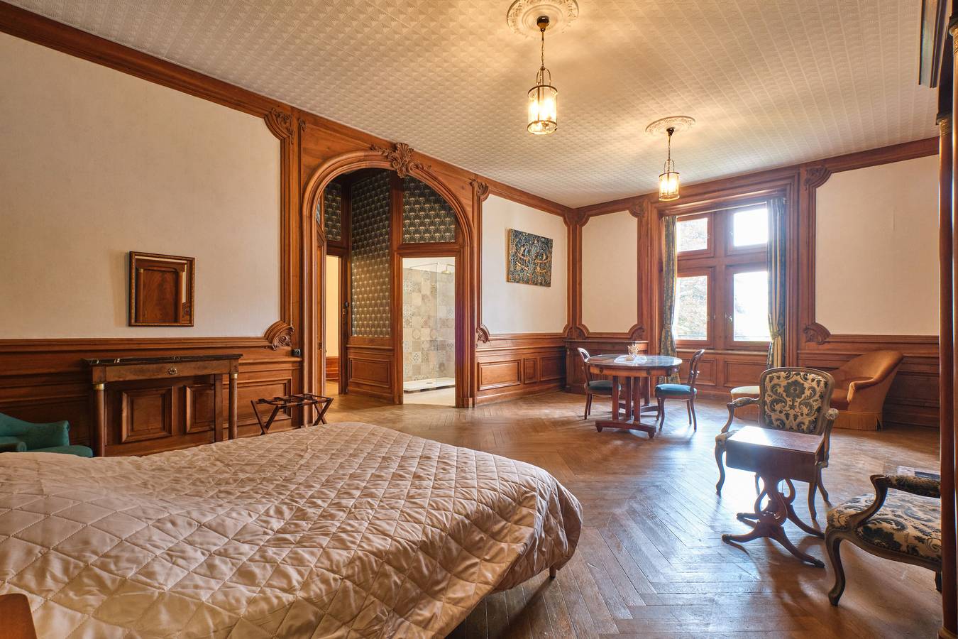 Guesthouse 'Room 1 - La Suite De La Marquise' with Shared Terrace and Garden in Saint-Geoire-en-Valdaine, La Tour-du-Pin region