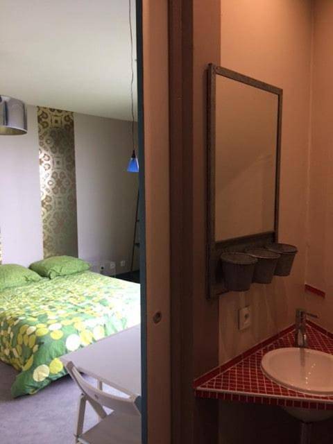 Gîte pour 2 personnes, avec terrasse à Corenc - 2