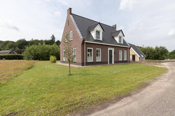 Villa voor 6 personen, met tuin en terras in Drenthe