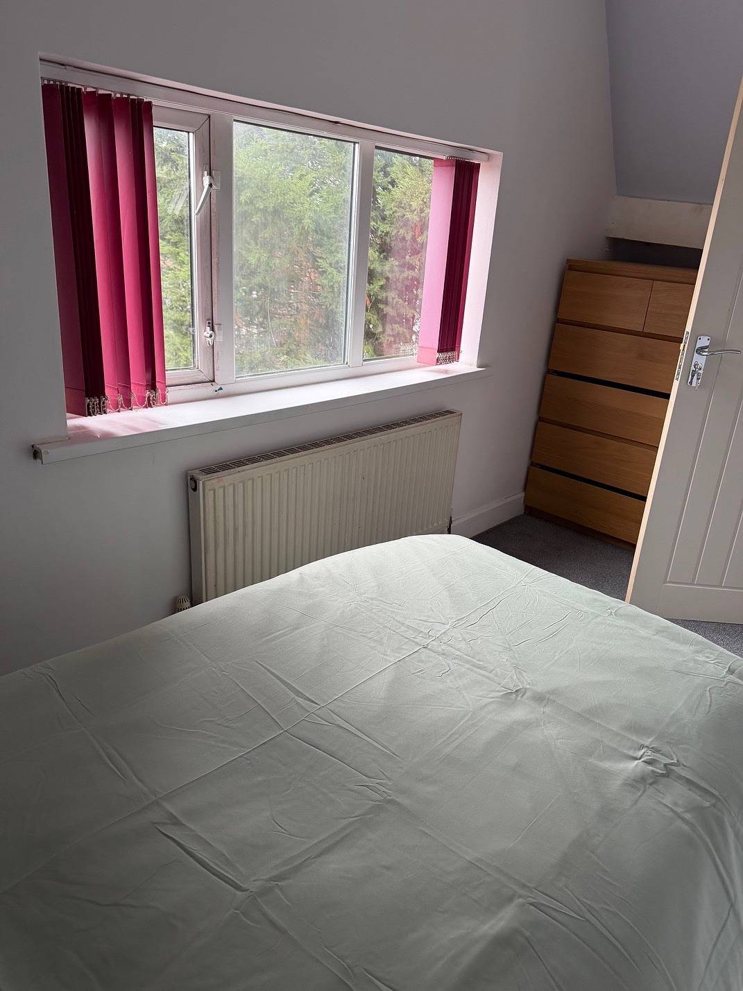 Entire holiday apartment, Charming Birmingham 3 Bedroom Apartment in Birmingham, Birmingham Area