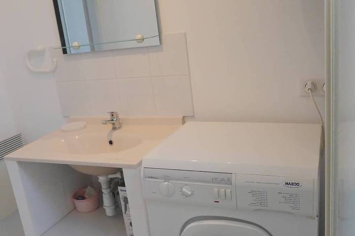 Location de vacances pour 4 personnes, avec piscine ainsi que terrasse et jardin à Saint-Alban-Auriolles - 4