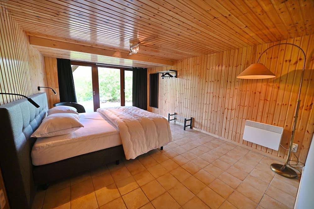 Chalet in Beffe met Hot Tub & Uitzicht in Beffe, Rendeux